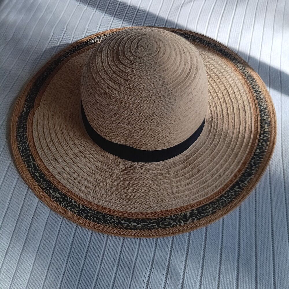 August Hat CO. Animal Leopard Trim Paper Floppy Brim Sun Hat
